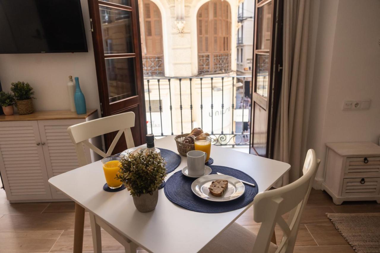 Apartamento Especeria Blue By #Cuatrocallesflats Malaga Exterior photo