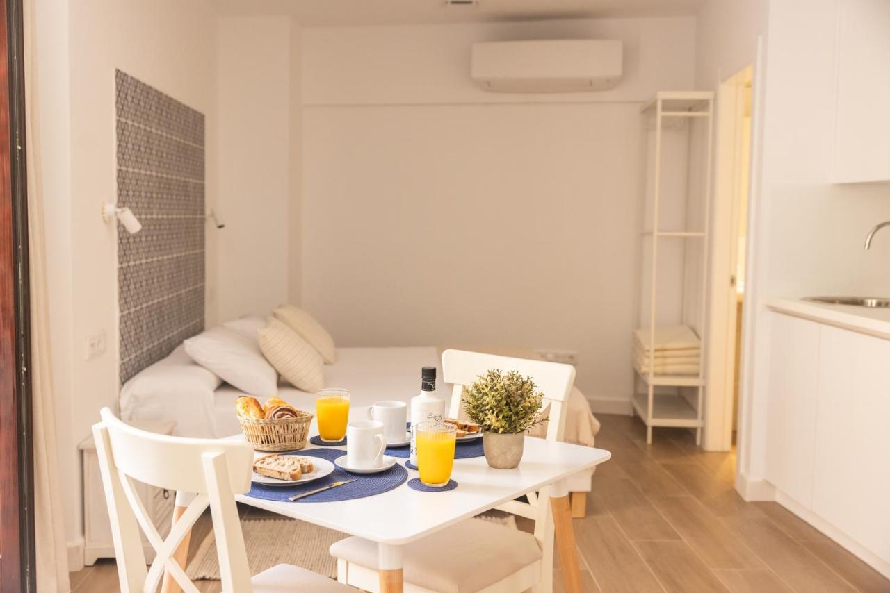 Apartamento Especeria Blue By #Cuatrocallesflats Malaga Exterior photo