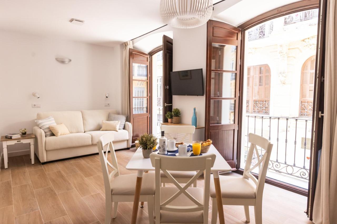 Apartamento Especeria Blue By #Cuatrocallesflats Malaga Exterior photo
